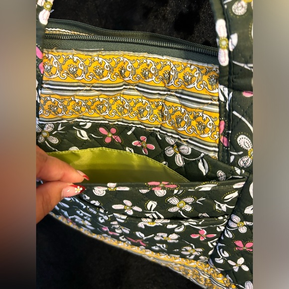 Travelon Tote Easy Wipe Down Interior - Picture 3 of 8